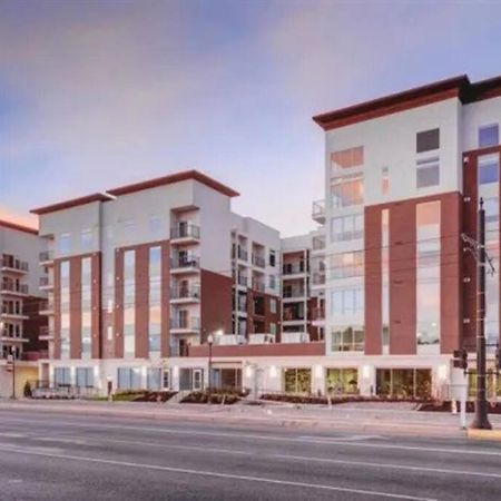 Апартаменты Luxurious Retreat In Slc Солт-Лейк-Сити Экстерьер фото